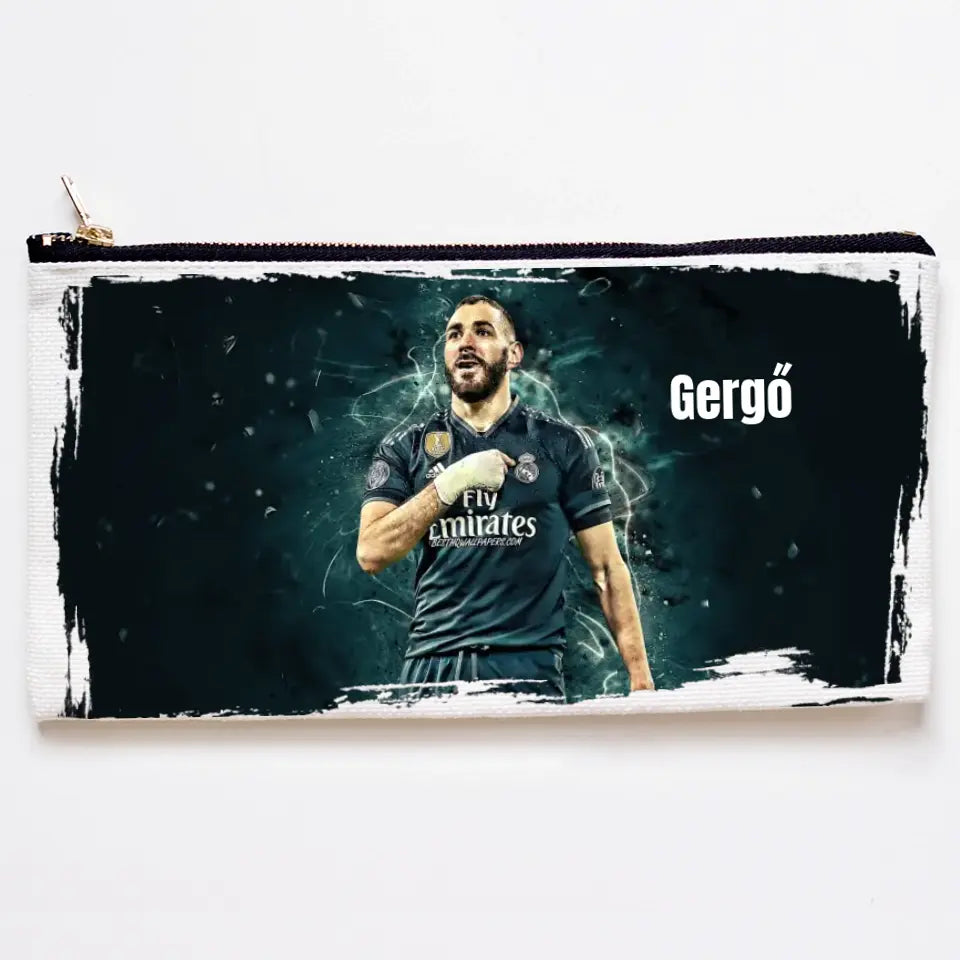Benzema tolltartó saját névvel