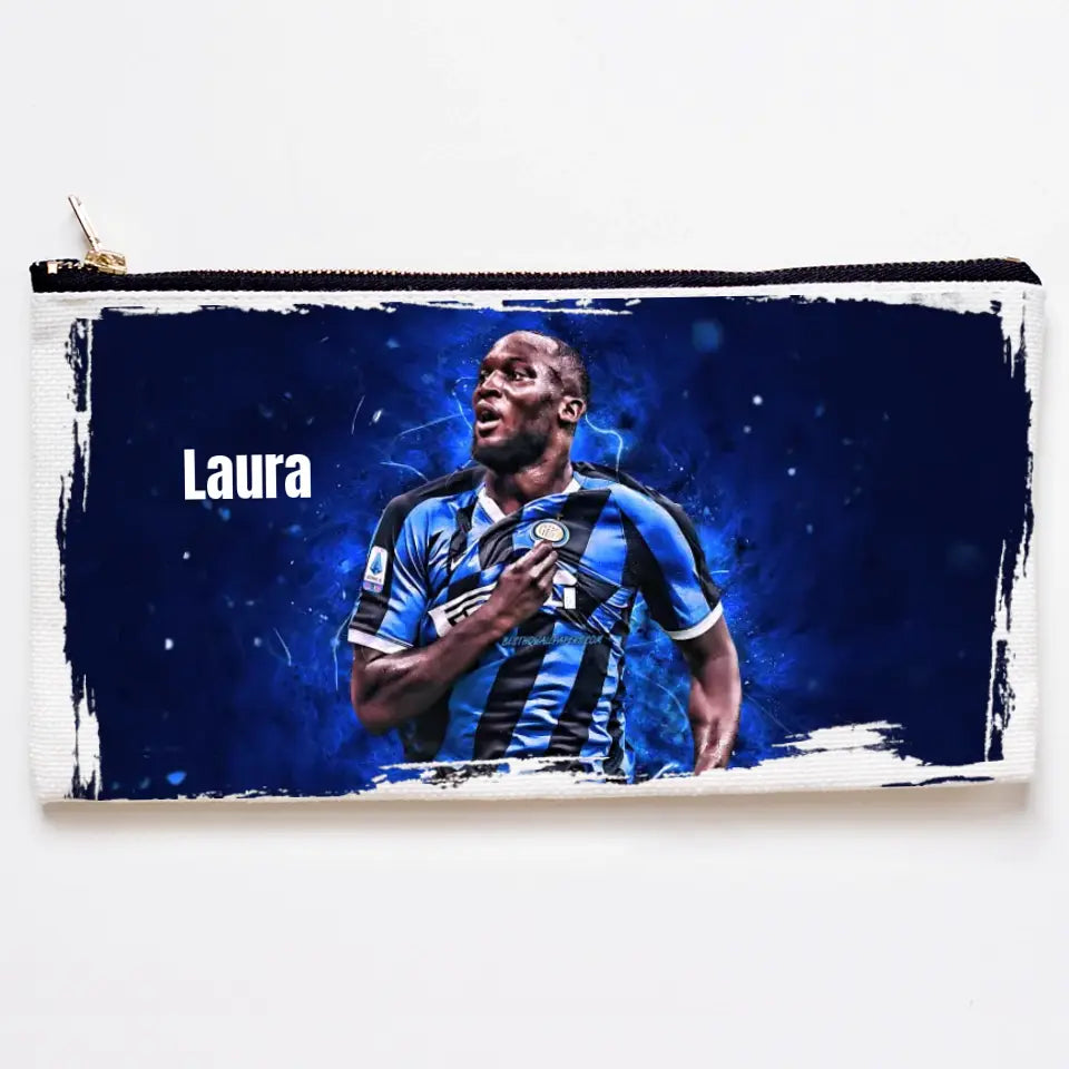 Lukaku tolltartó saját névvel