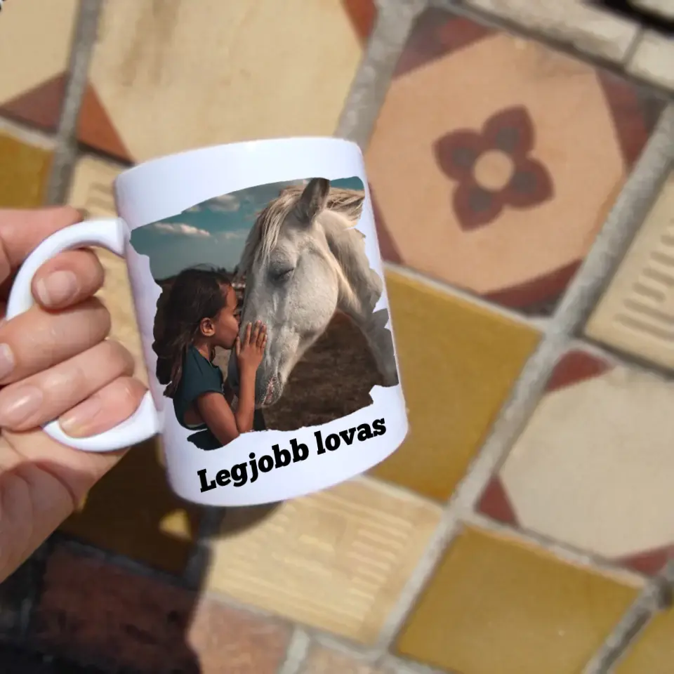 Unikornis lovas bögre egyedi képpel