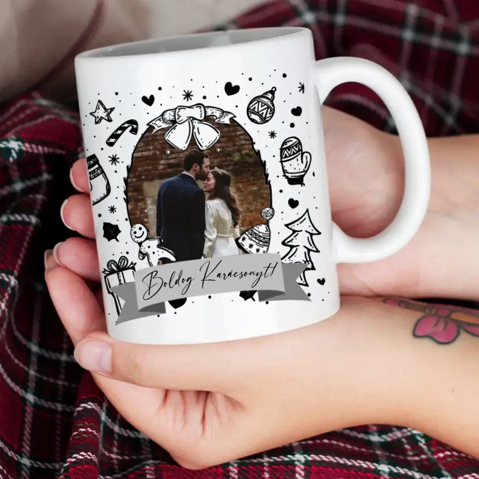 Rajzolt karácsonyi ajándék bögre egyedi képpel