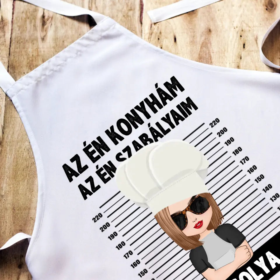 Az én konyhám egyedi kötény nőknek - szerkeszthető karakterrel