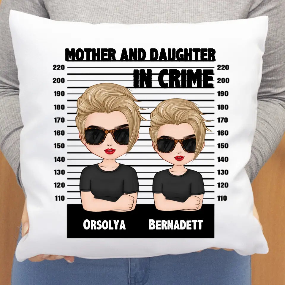 Anya és gyerekei szerkeszthető karakteres ajándék párna