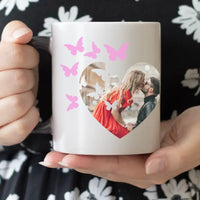 Pillangós szív alakú egyedi képes bögre