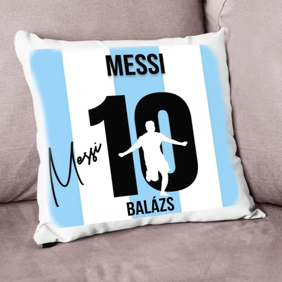 Messi mezes párna aláírással