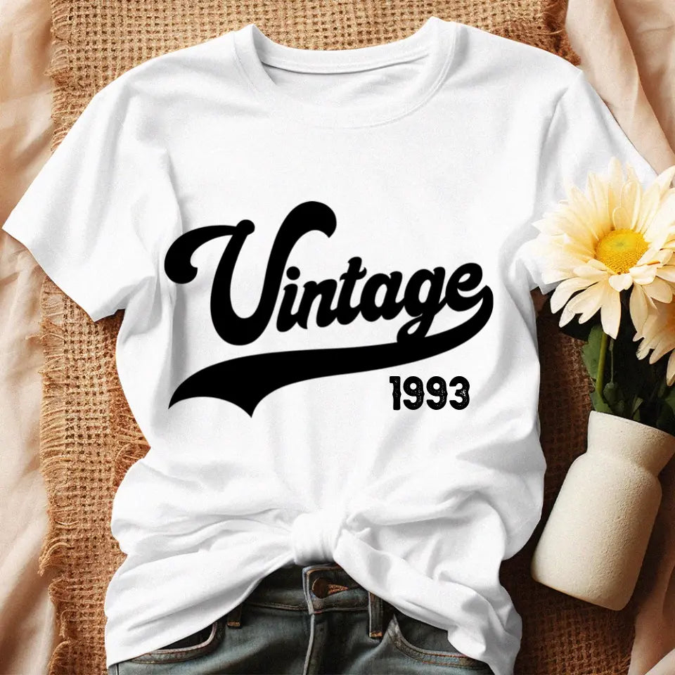 Szülinapi ajándék nőknek - Vintage évszámos női póló fehér