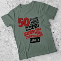 Szülinapi ajándék 50 éveseknek - 50 év kemény munka vicces póló férfiaknak