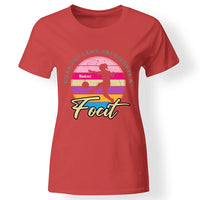 Lány, aki szereti a focit póló nőkne