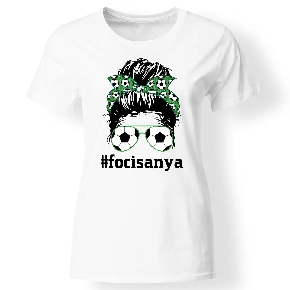 Egyedi feliratos focis póló nőknek