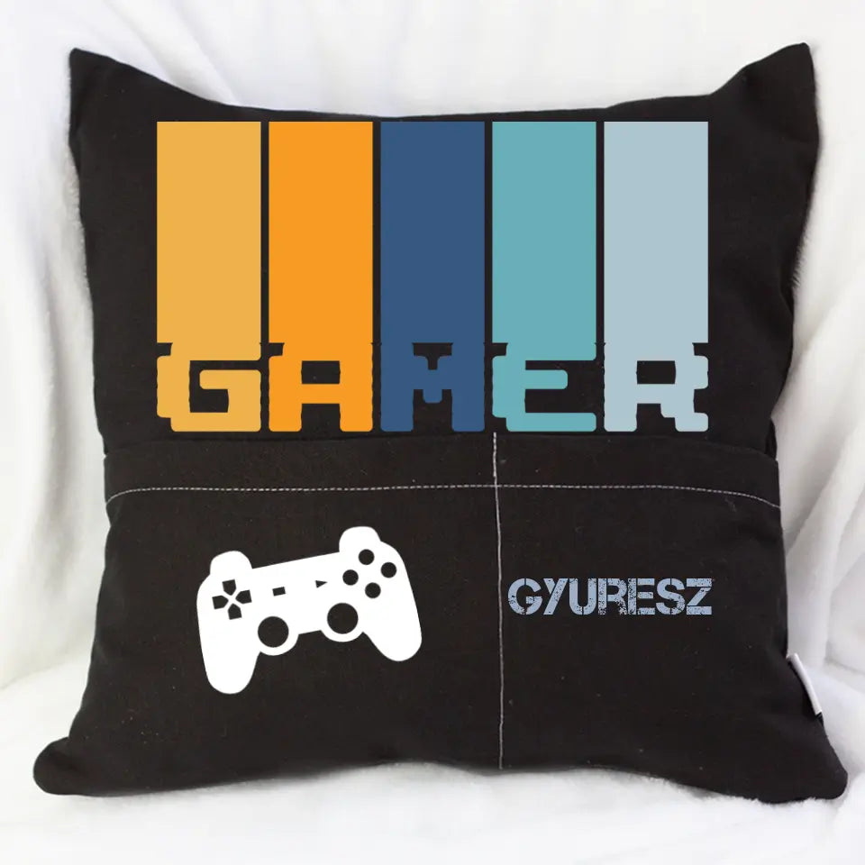 Egyedi neves gamer feliratos zsebes párna a legnagyobb játékosoknak