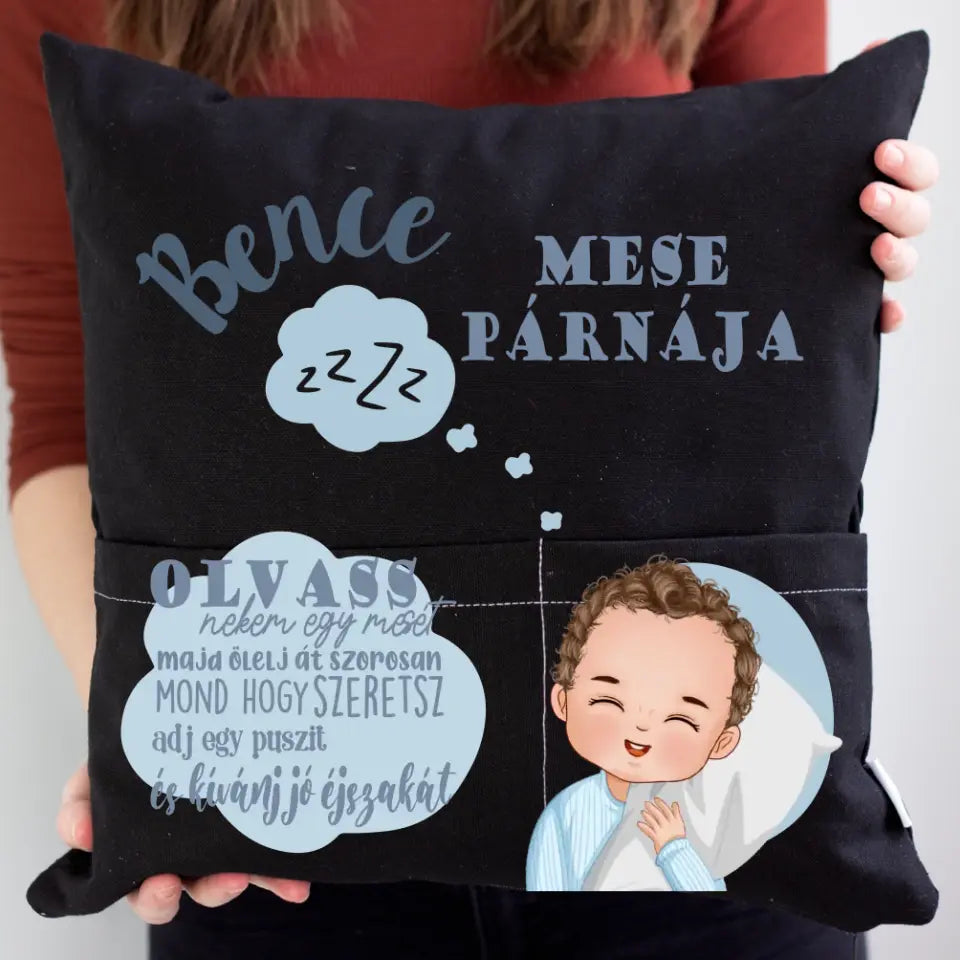 Egyedi ajándék kisfiúknak - szerkeszthető karakteres alvós párna zsebbel