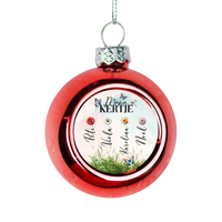 Mama kertje piros gömbdísz az unokák neveivel