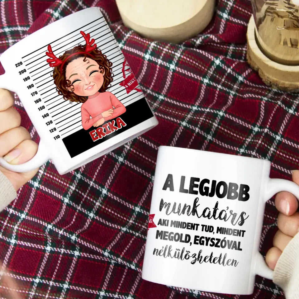 Egyedi karácsonyi ajándék bögre munkatársaknak választható karakterekkel -  egy személlyel