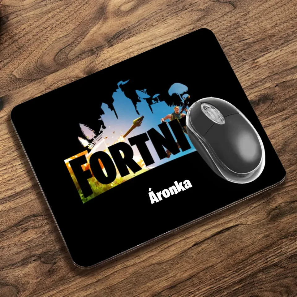 Fortnite feliratos egérpad gyerekeknek egyedi névvel