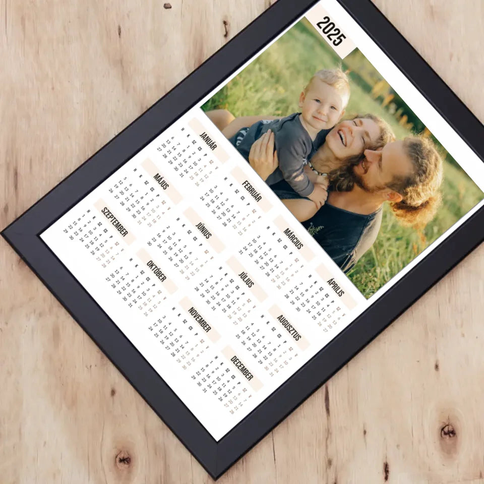 Egyedi képes falinaptár 2025 ajándék falikép