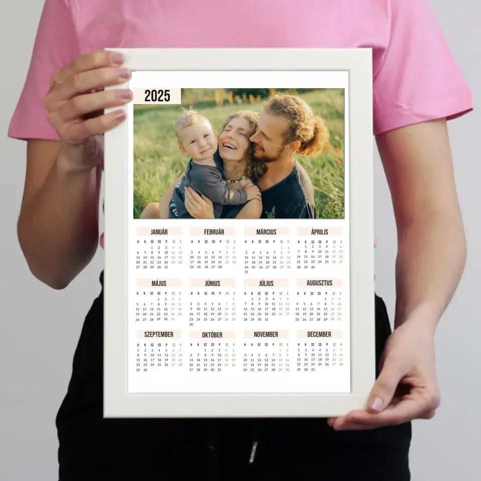 Egyedi képes falinaptár 2025 ajándék falikép