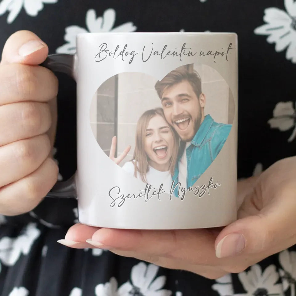 Valentin napi szív alakú két képes bögre 