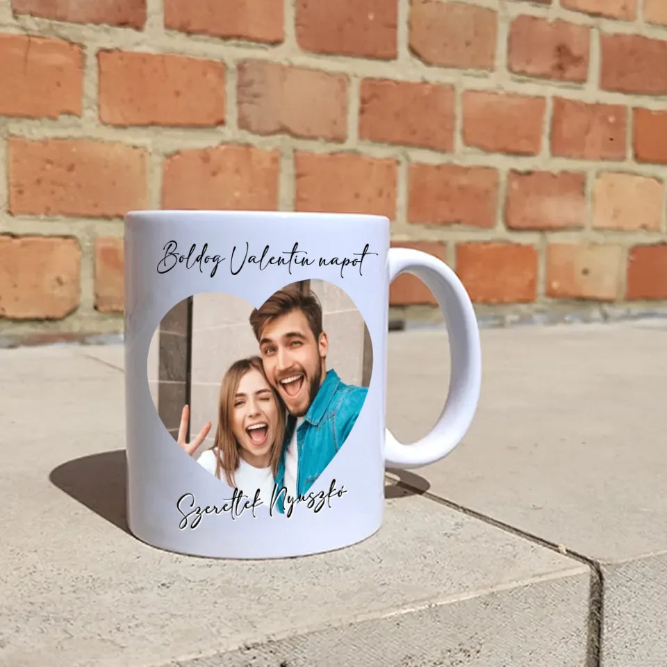 Valentin napi szív alakú két képes bögre 