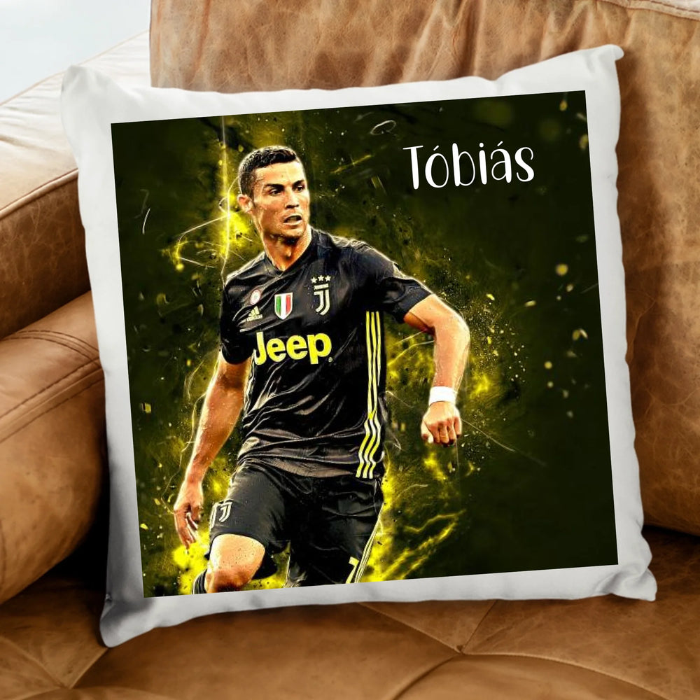 Christiano Ronaldo párna saját névvel