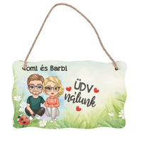 Ajtó kopogtató fa dísztábla pároknak szerkeszthető karakterekkel