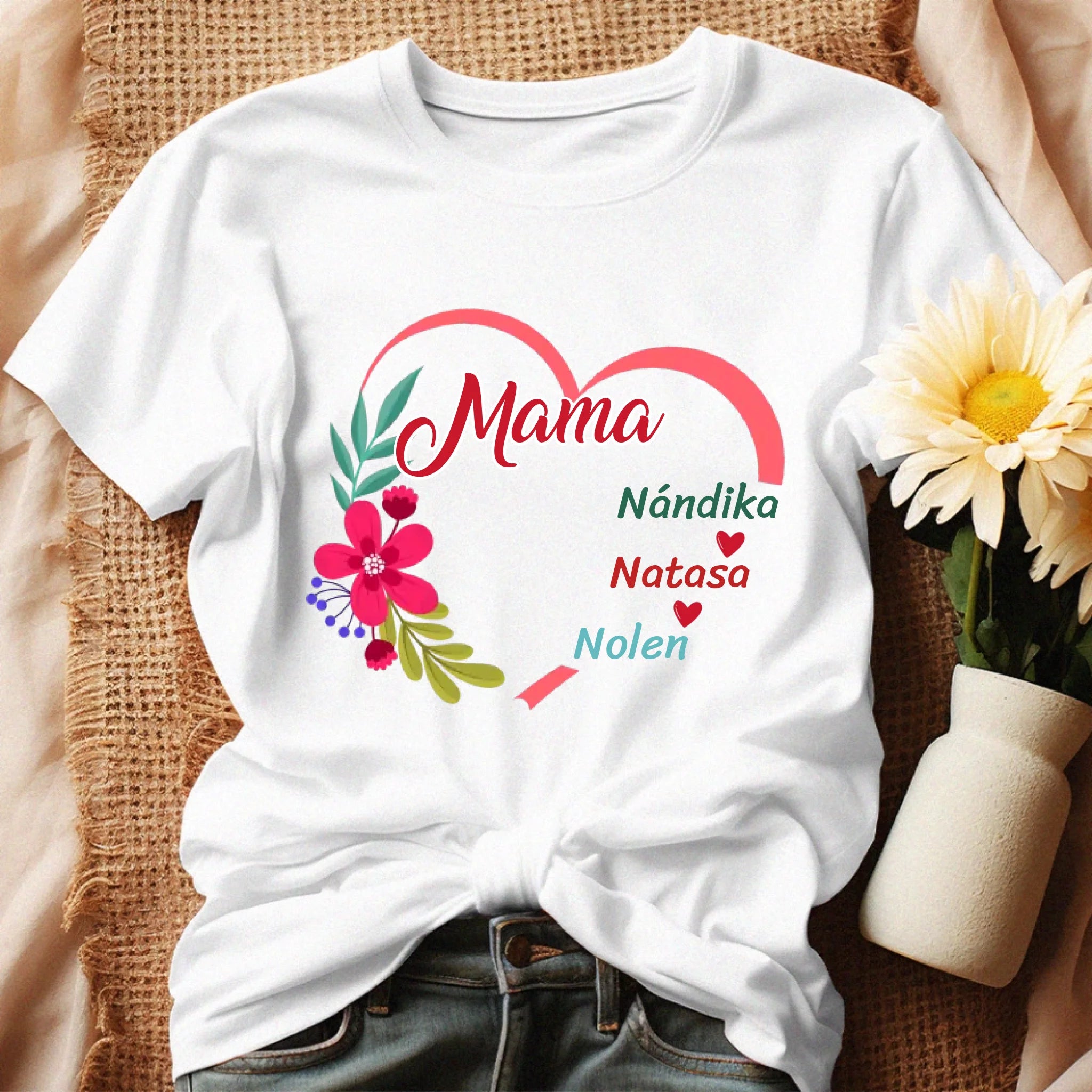 Virágos szív egyedi feliratos női póló Nagymamáknak
