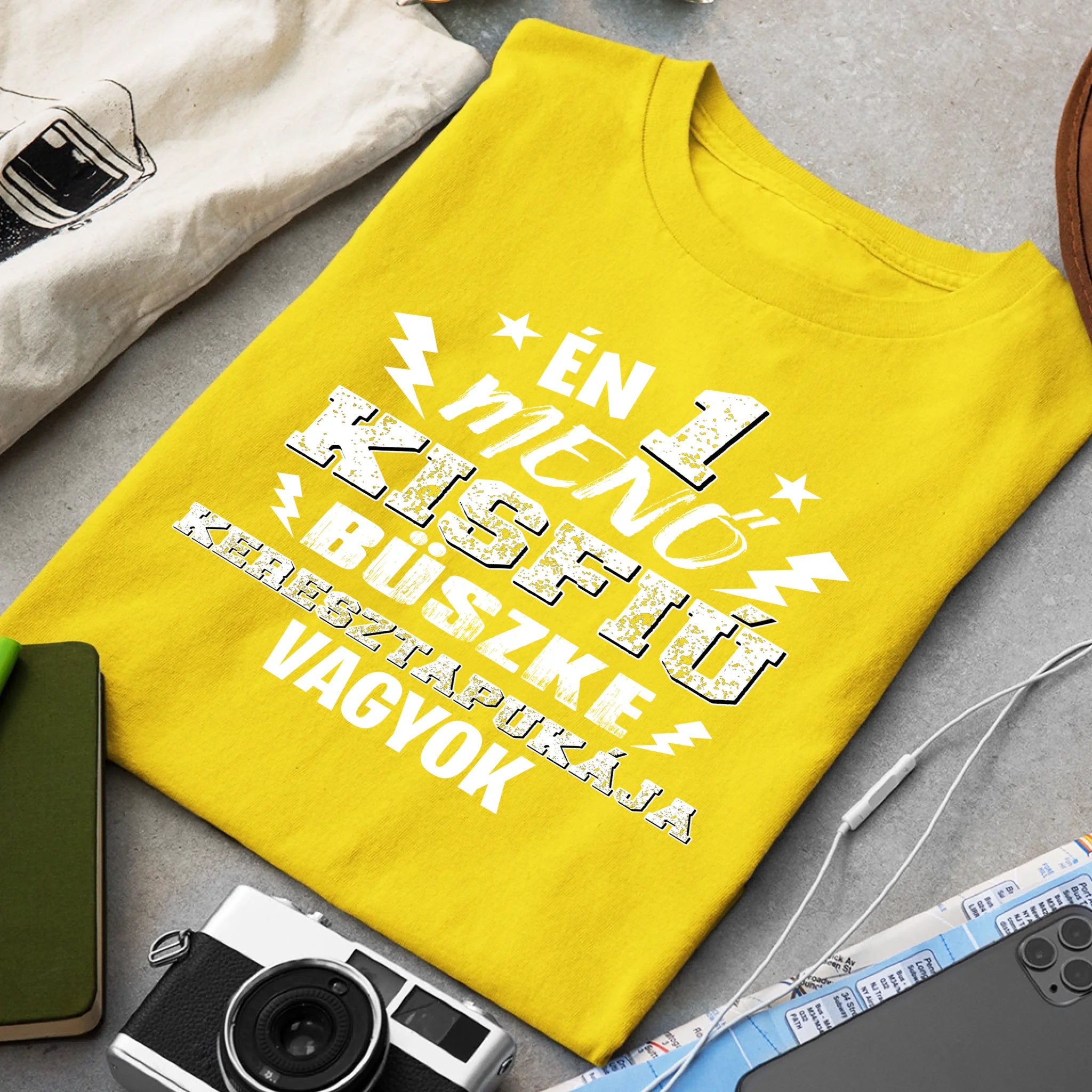 Ajándék keresztapáknak - Egy menő kisfiú keresztapukája férfi póló