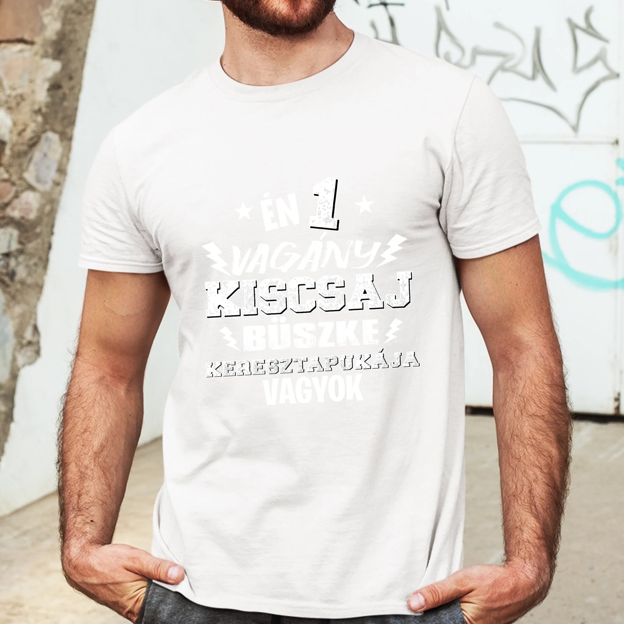 Ajándék keresztapáknak - Egy vagány kiscsaj keresztapukája férfi póló