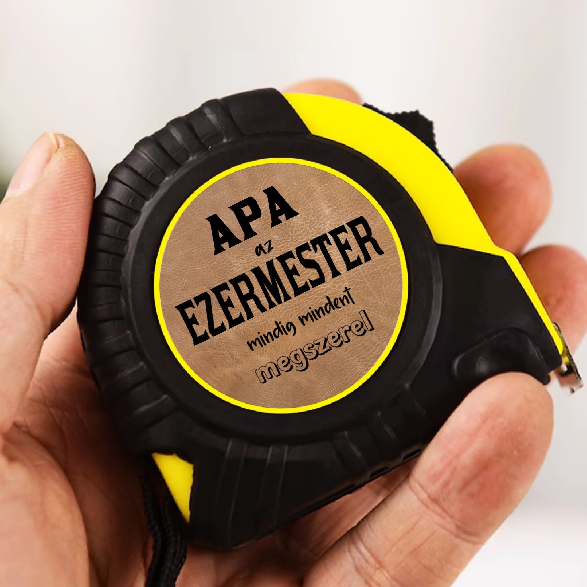  Egyedi mérőszalag ezermestereknek