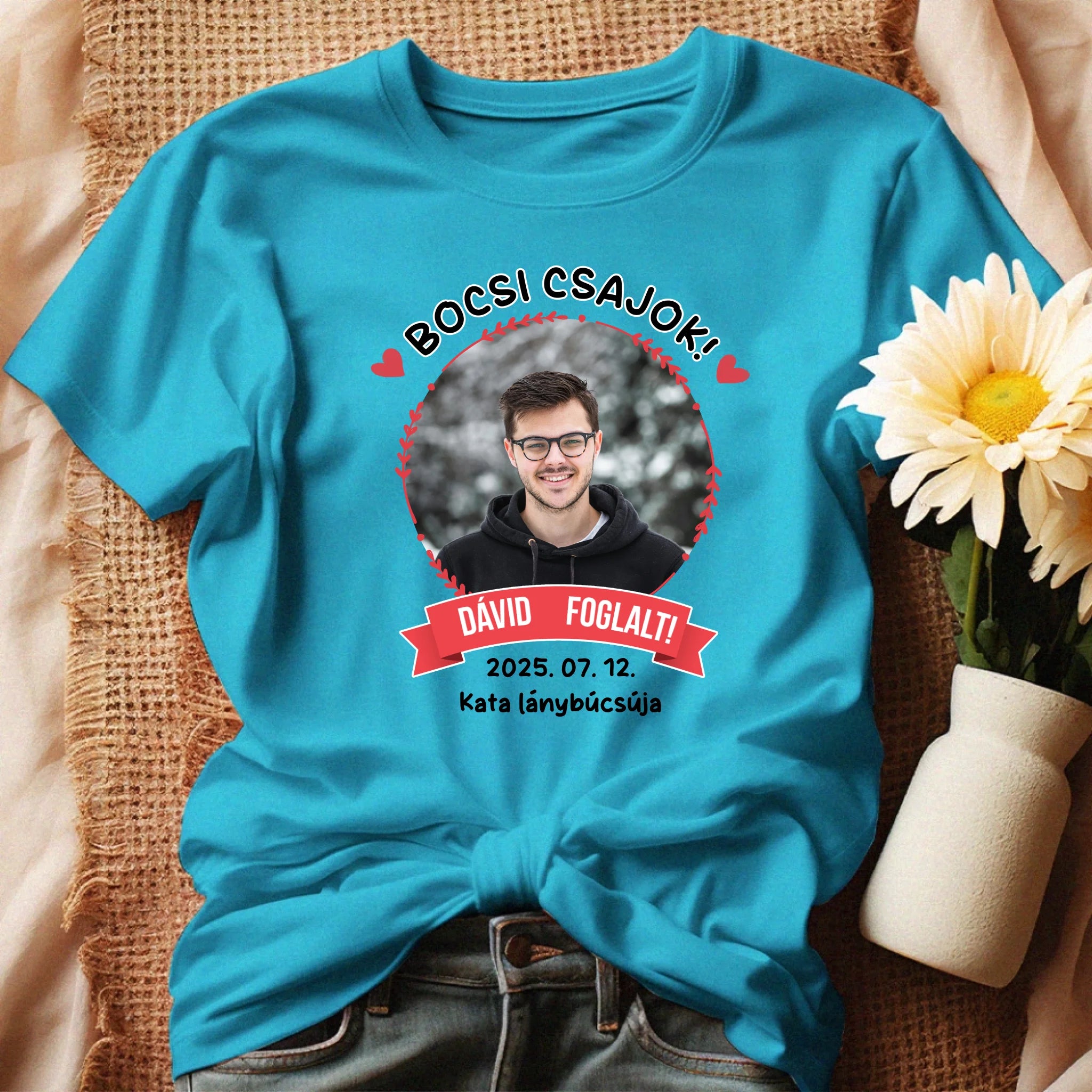 Lánybúcsú menyasszony párja foglalt egyedi képes női póló