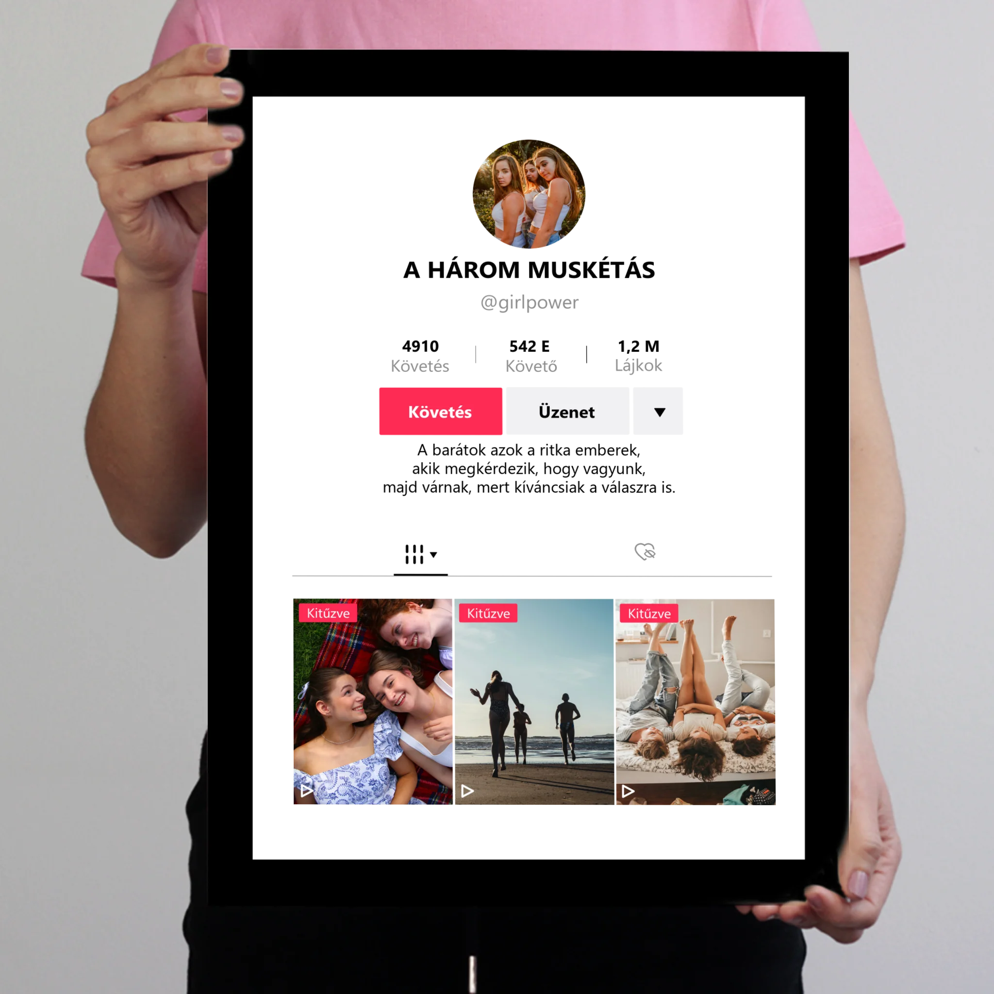 TikTok stílusú falikép - Egyedi feliratos 4 képpel