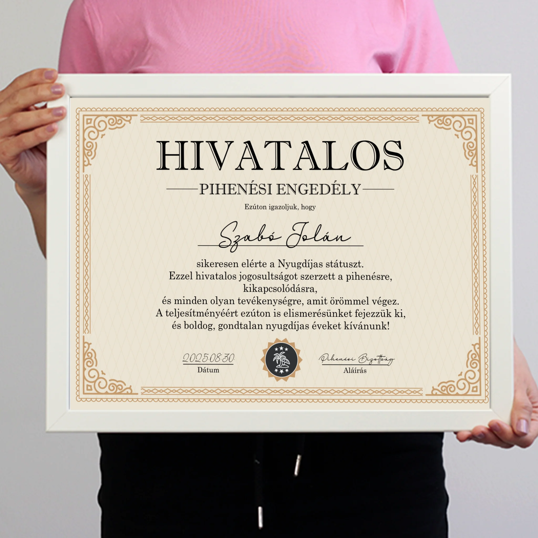 Hivatalos Pihenési Engedély - személyre szabható ajándék falikép nyugdíjasoknak 