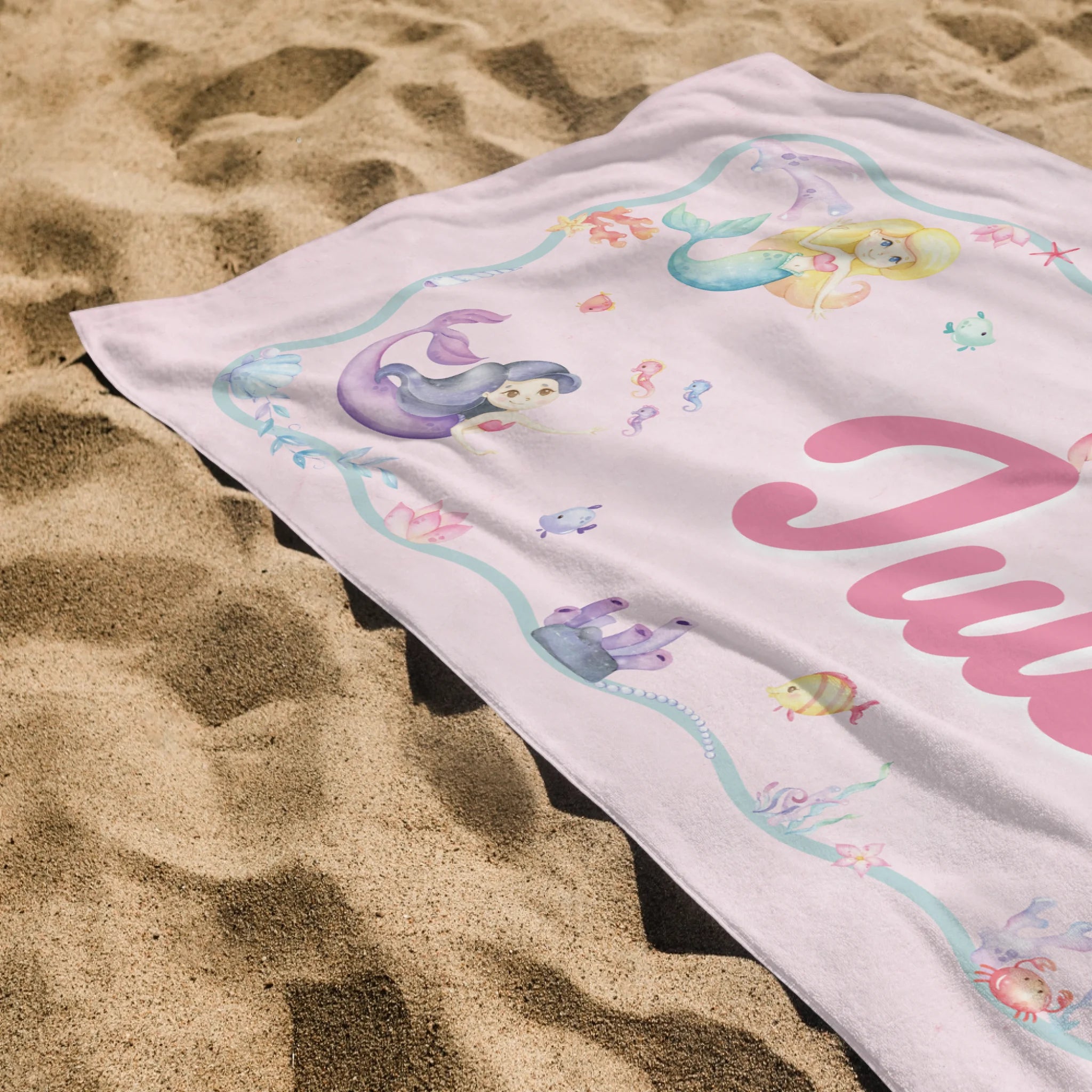 Sellős strandtörölköző névvel - egyedi ajándék gyerekeknek