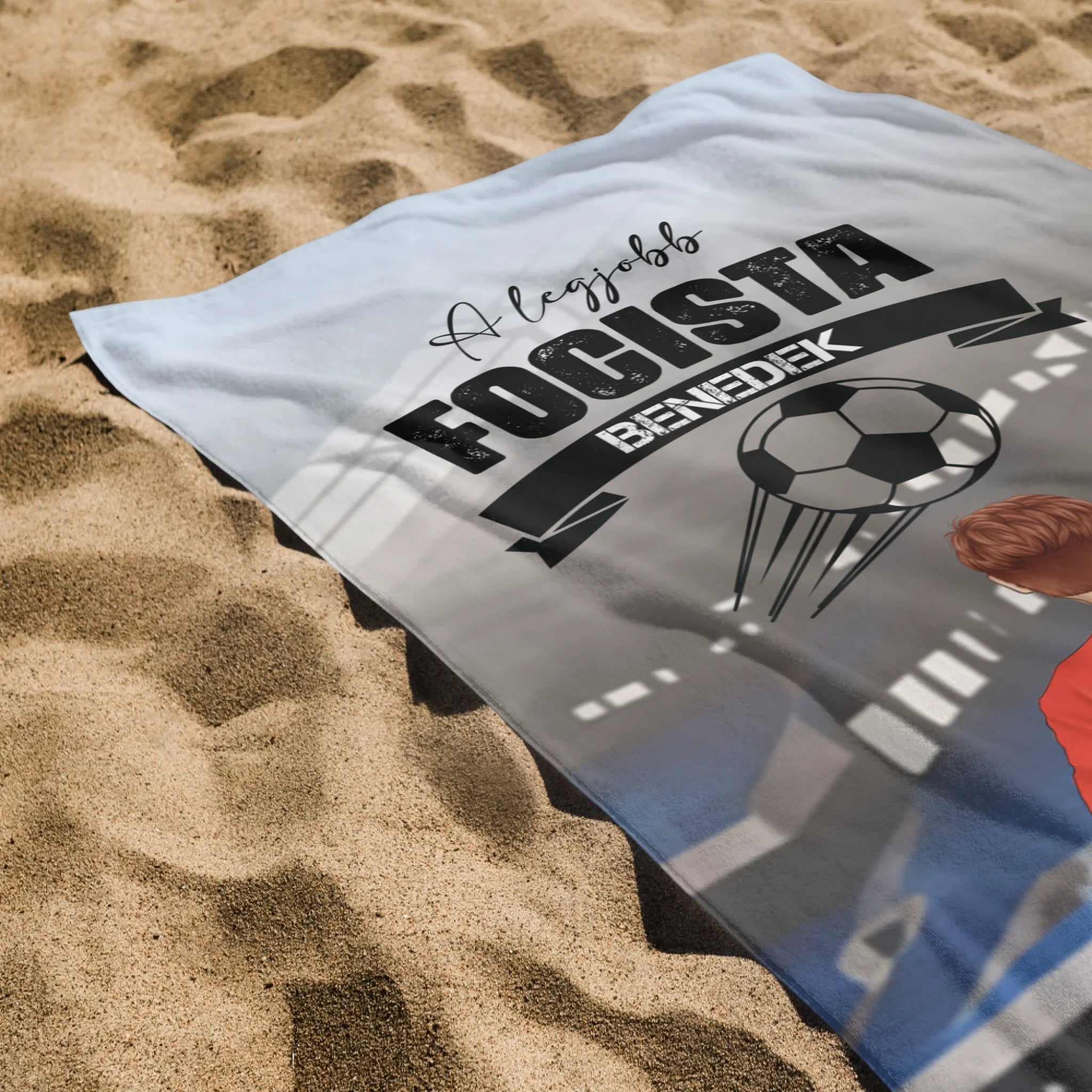 Szerkeszthető karakteres egyedi törölköző fiú focistáknak