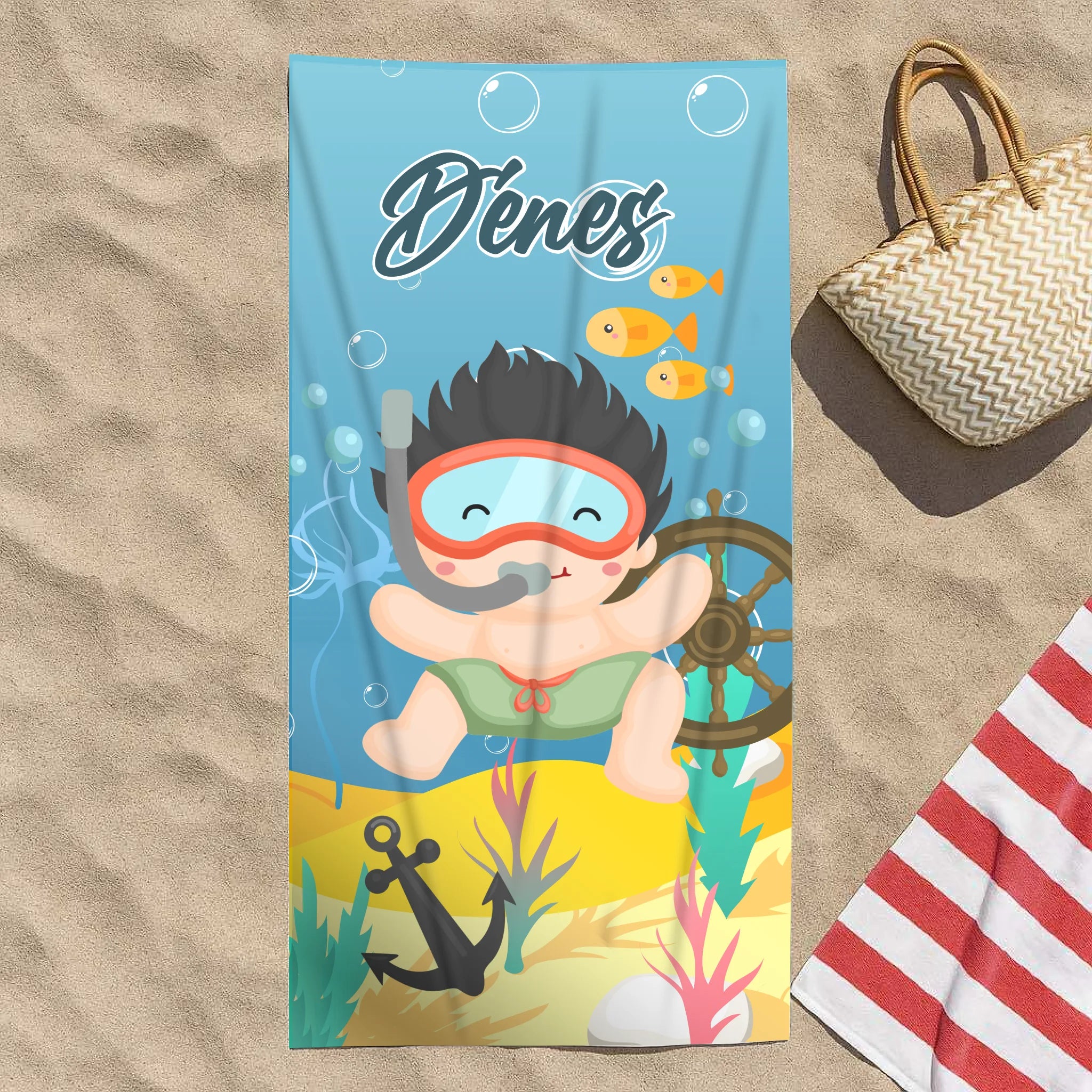 Egyedi strandtörölköző gyerekeknek személyre szabható fiús mintával