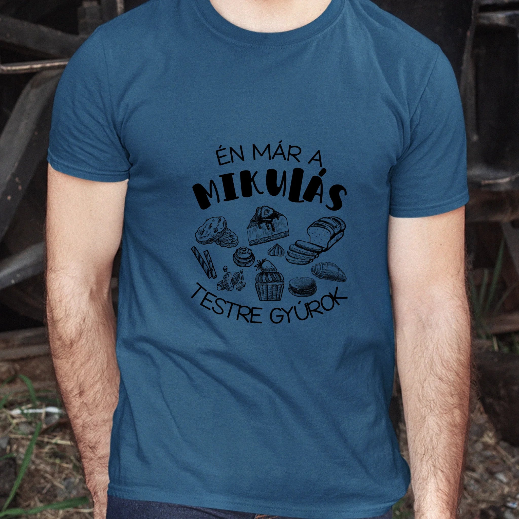 Mikulás testre gyúrok karácsonyi ajándék póló- vicces póló férfiaknak