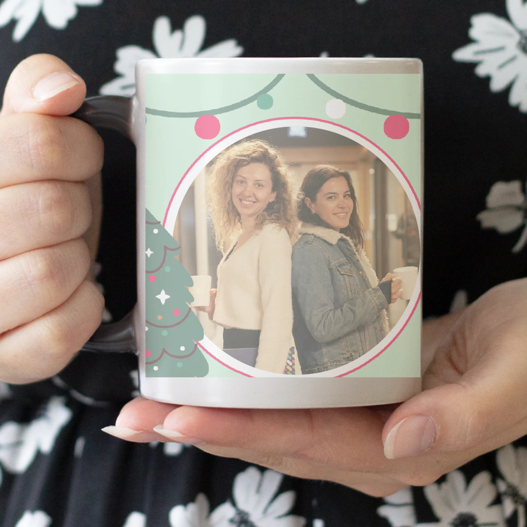 Karácsonyi bögre kollégának egyedi képpel és felirattal