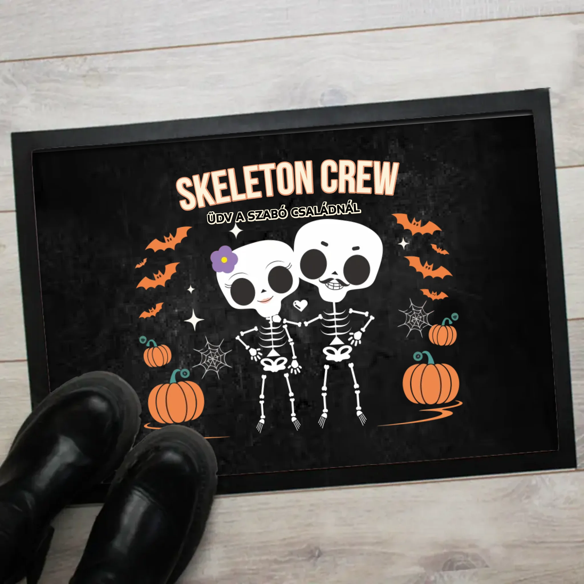 Személyre szabható őszi Halloweeni lábtörlő - Skeleton Crew családi ajándék pároknak