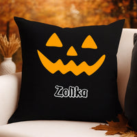 Halloweeni fekete díszpárna választható mintával és egyedi névvel