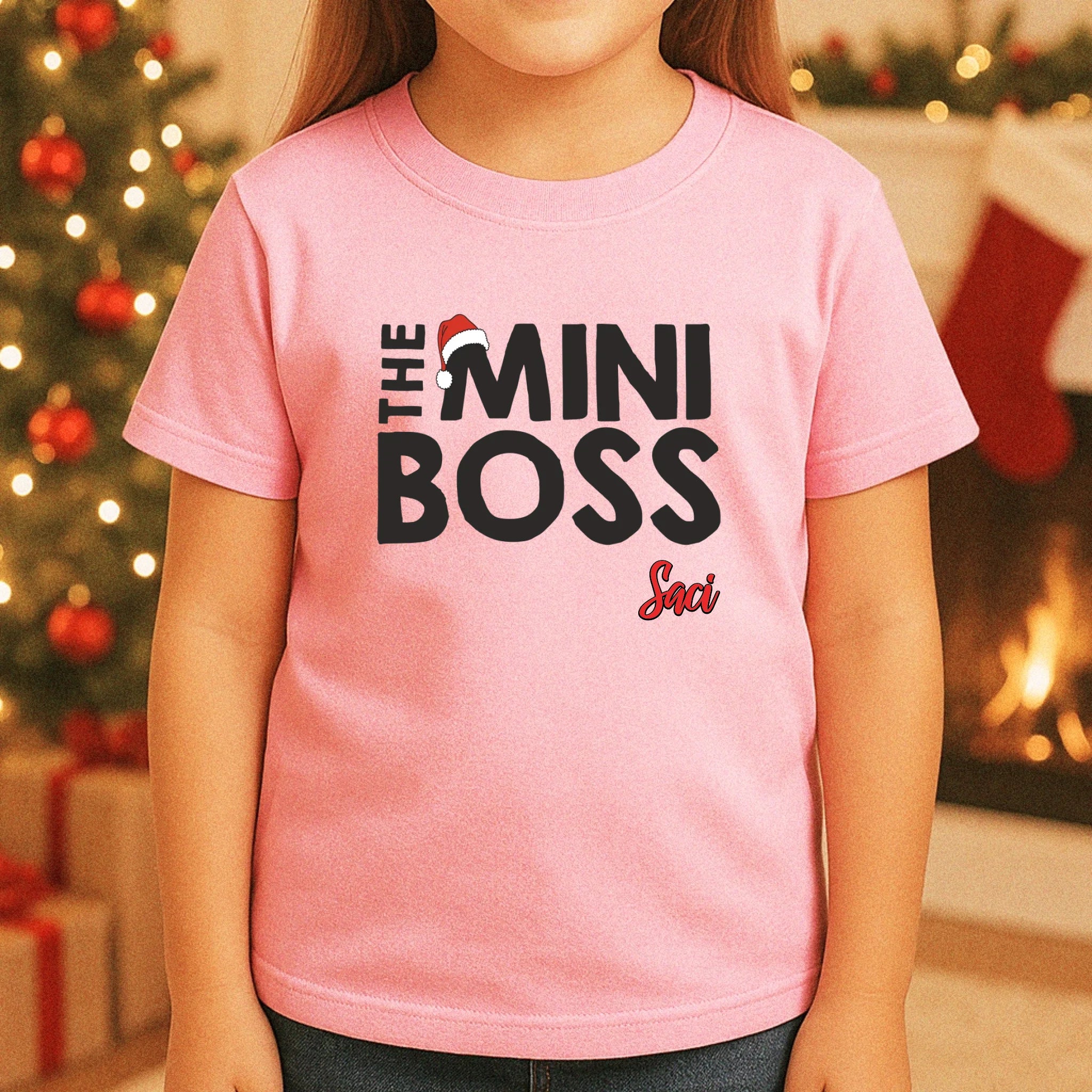 The Mini Boss karácsonyi gyerek póló névvel
