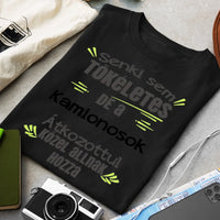 Egyedi ajándék póló - Szerkeszthető szakma feliratos póló Apáknak