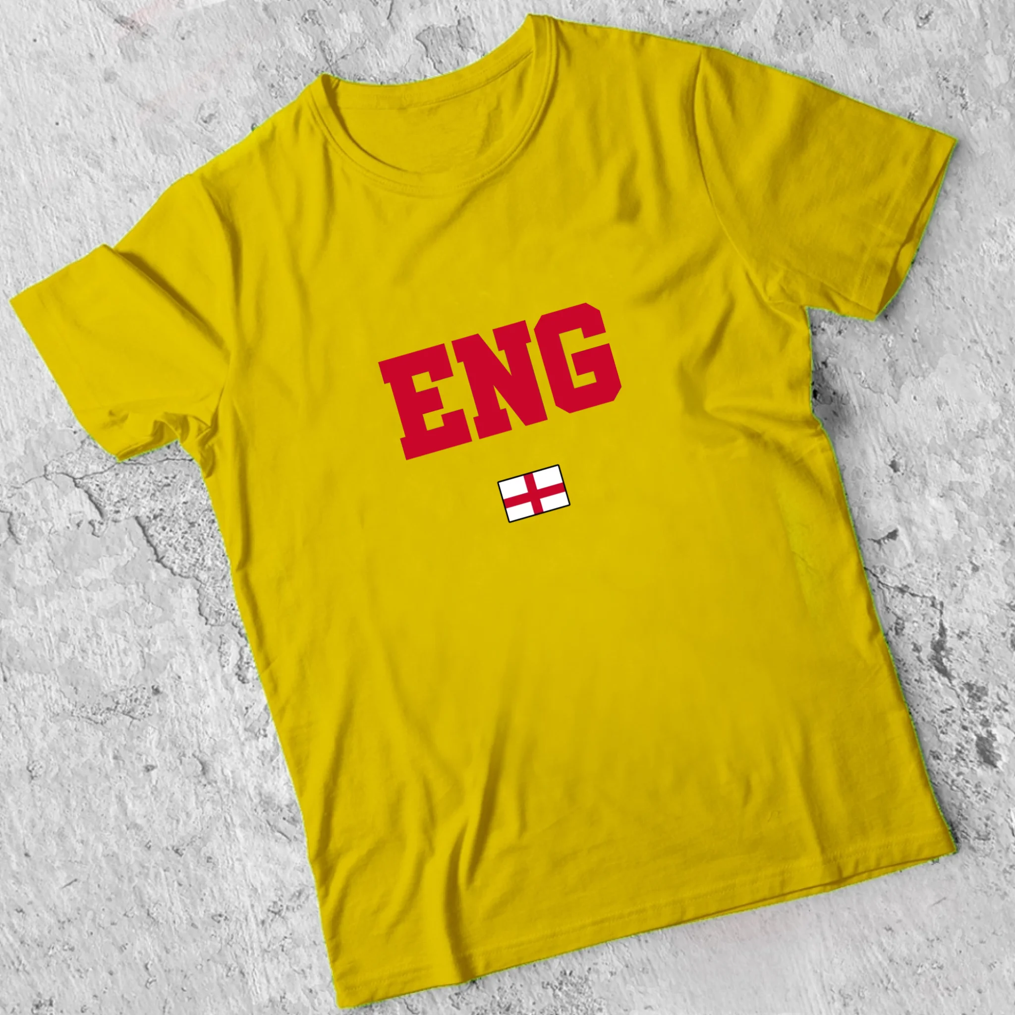 Angol egyedi mez póló névvel és számmal 
