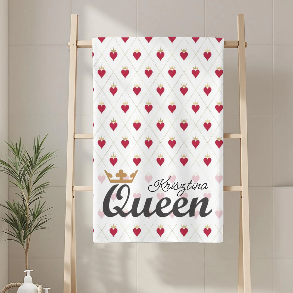 Egyedi neves törölköző Queen felirattal nőknek