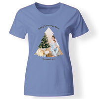 Karácsonyi fenyős női póló egyedi képpel kék