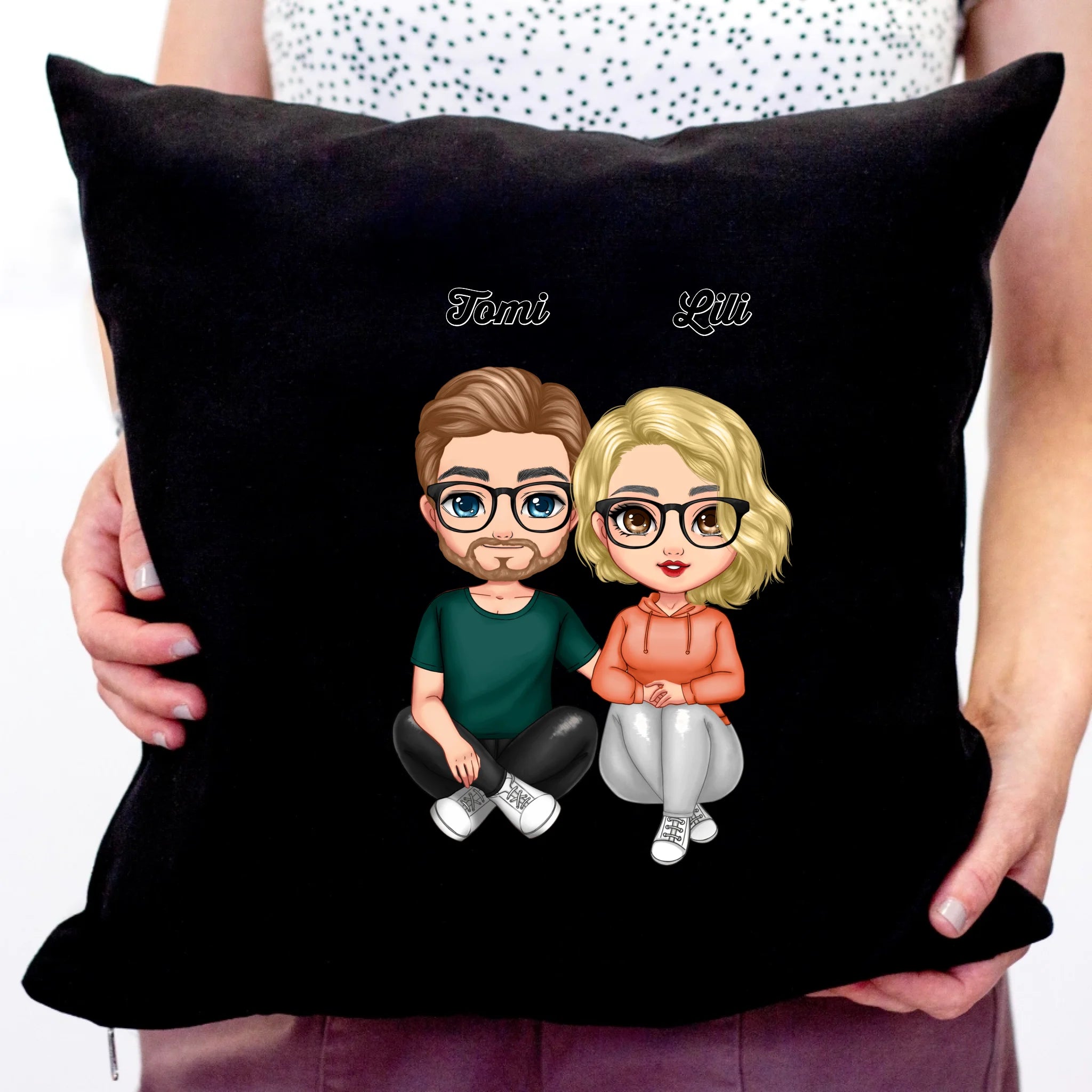 Cuki karakteres páros párna fekete huzattal