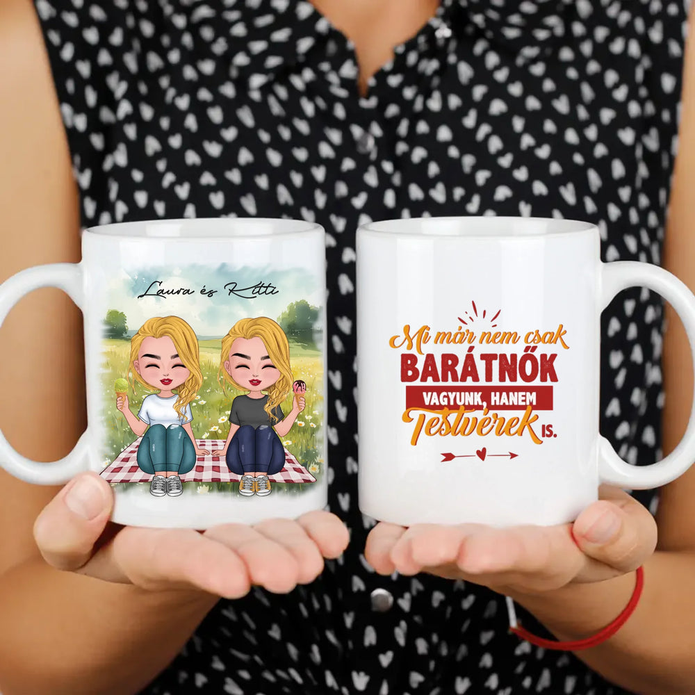 Csukottszemű cuki barátnős egyedi ajándék bögre választható karakterekkel