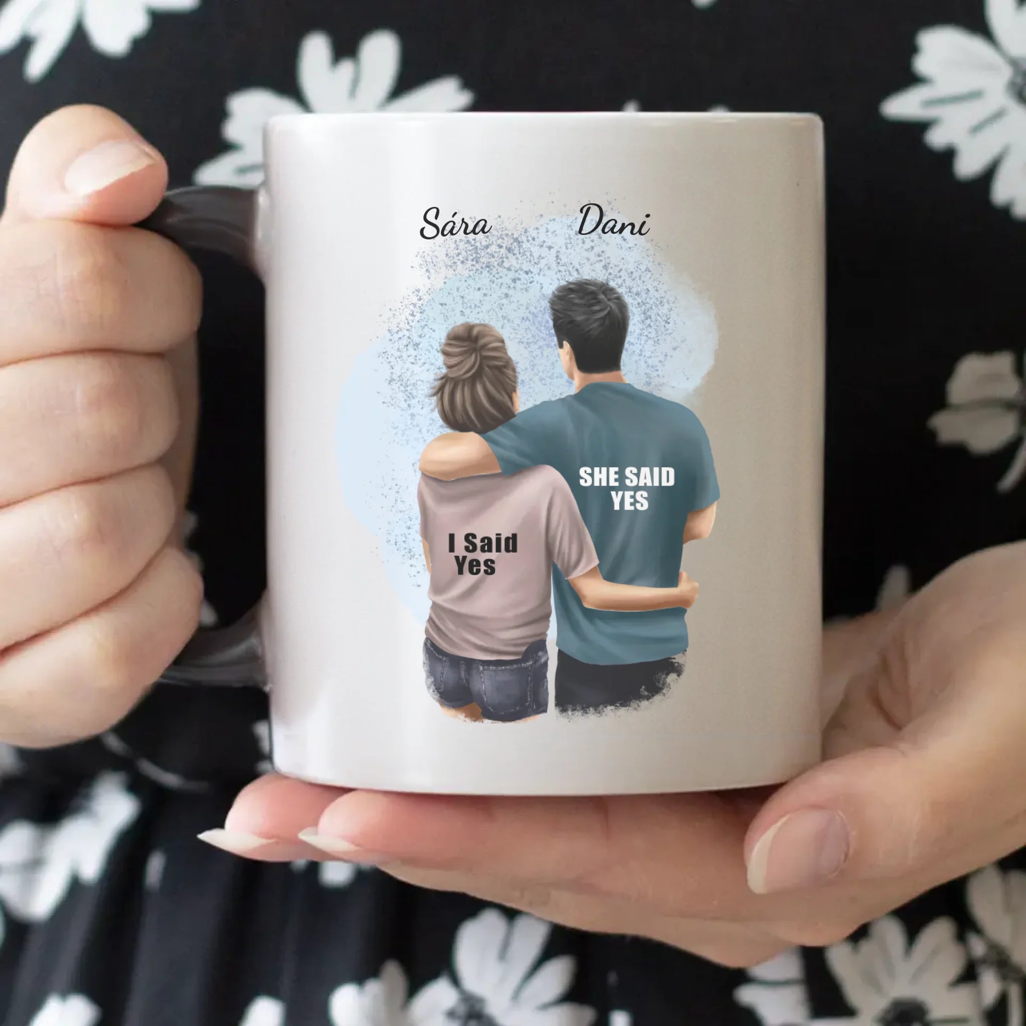 Ölelkezős pár egyedi bögre