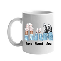 Tornacipős család bögre