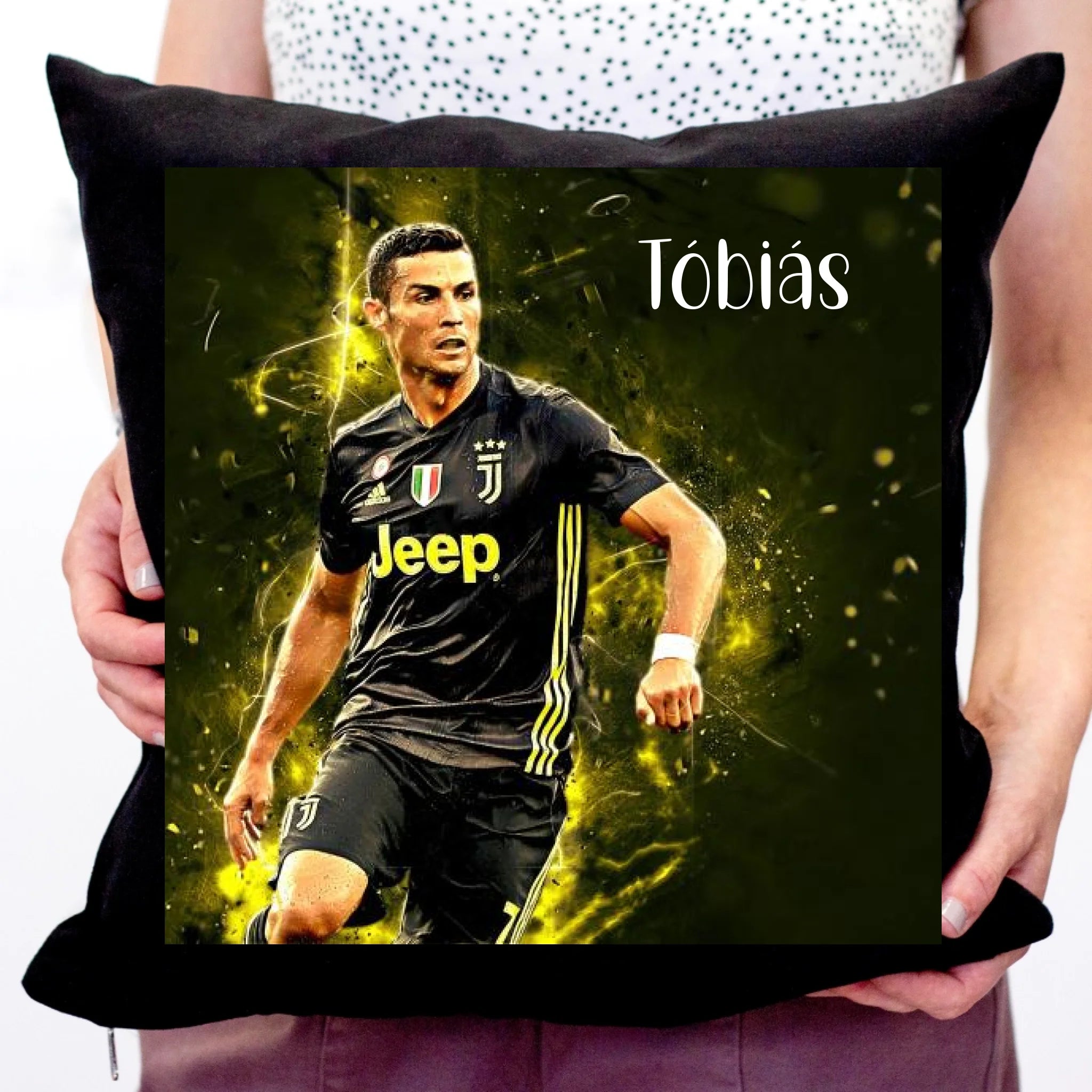 Ronaldo fekete párna névvel