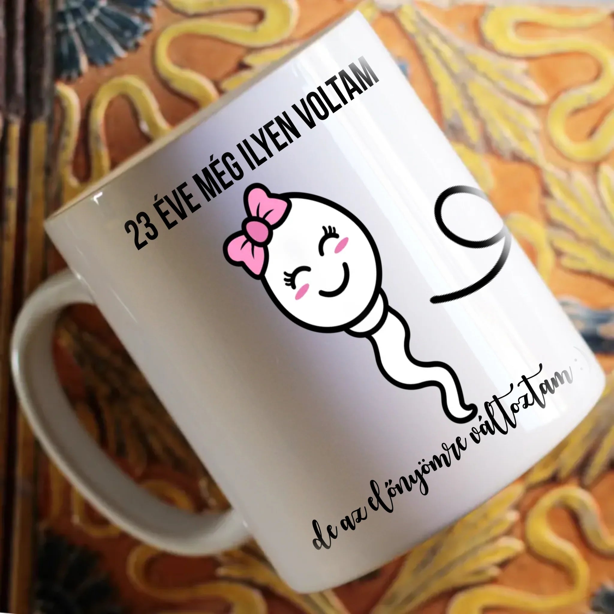 Előnyömre változtam egyedi képes vicces szülinapi bögre