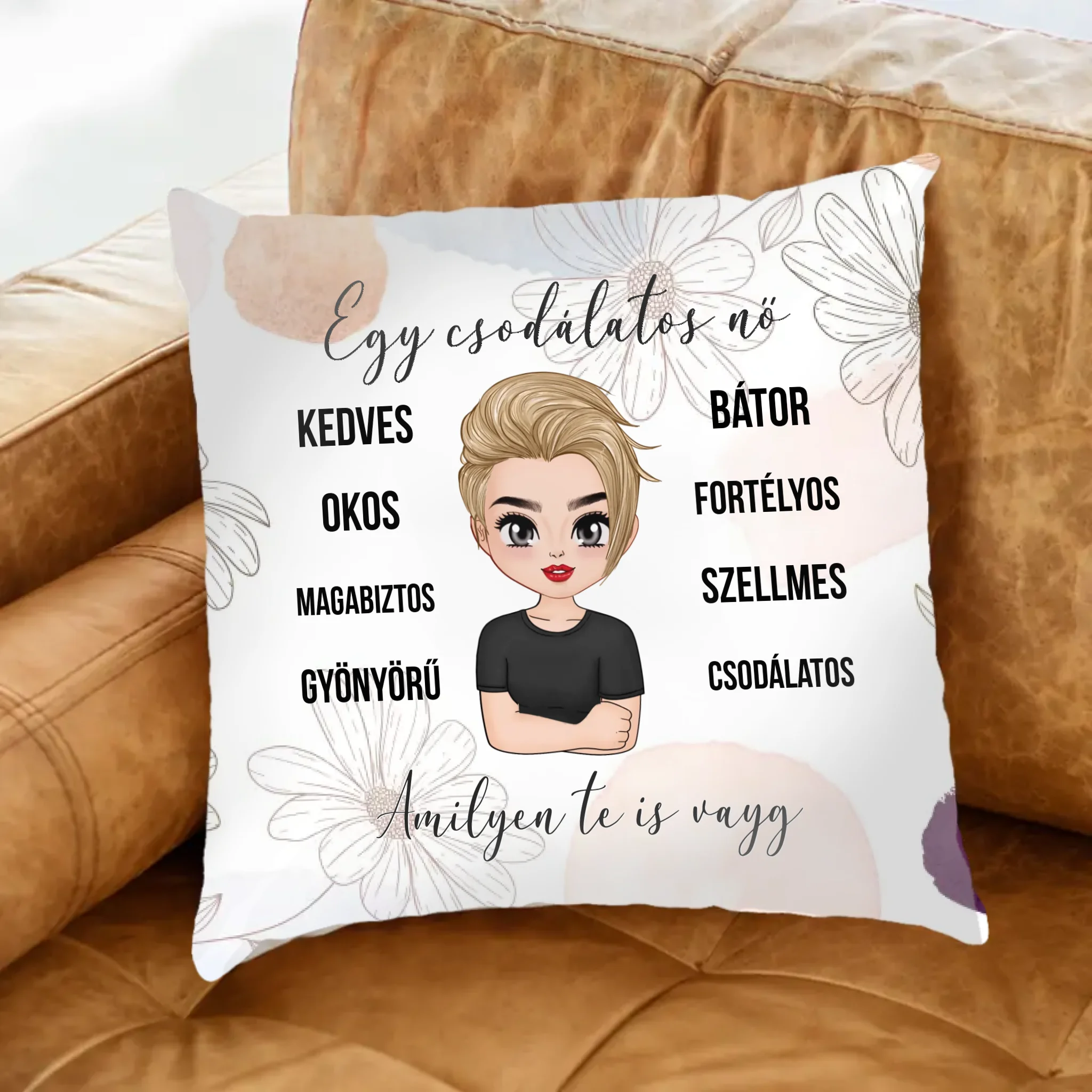 Nőket jellemző fullprint párna egyedi feliratokkal