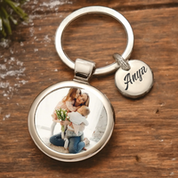 Anyukáknak ajándék karácsonyra - egyedi képes gravírozott fém kulcstartó